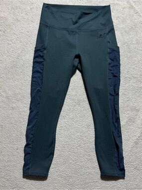 Fabletics Leggings Womens Medium Green Stretch High Waist Cropped Mesh Sides Gym